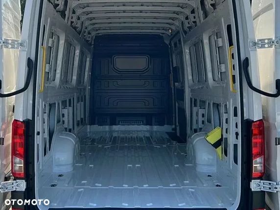 Volkswagen Crafter 35 BiTDI (18,4m3) - 9