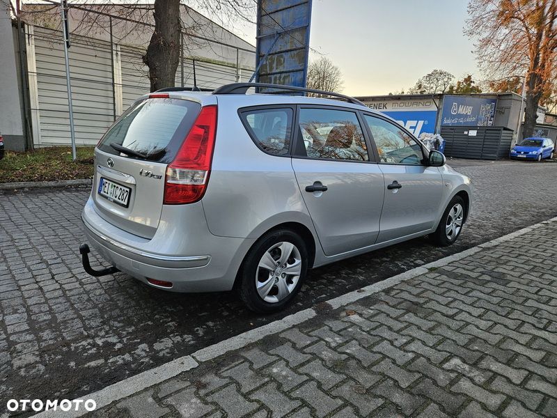 Hyundai i30 1.4 Comfort - 3