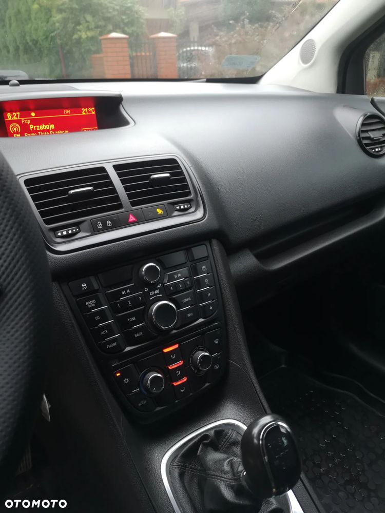 Opel Meriva - 18