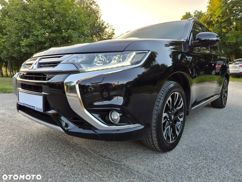Mitsubishi Outlander - 27