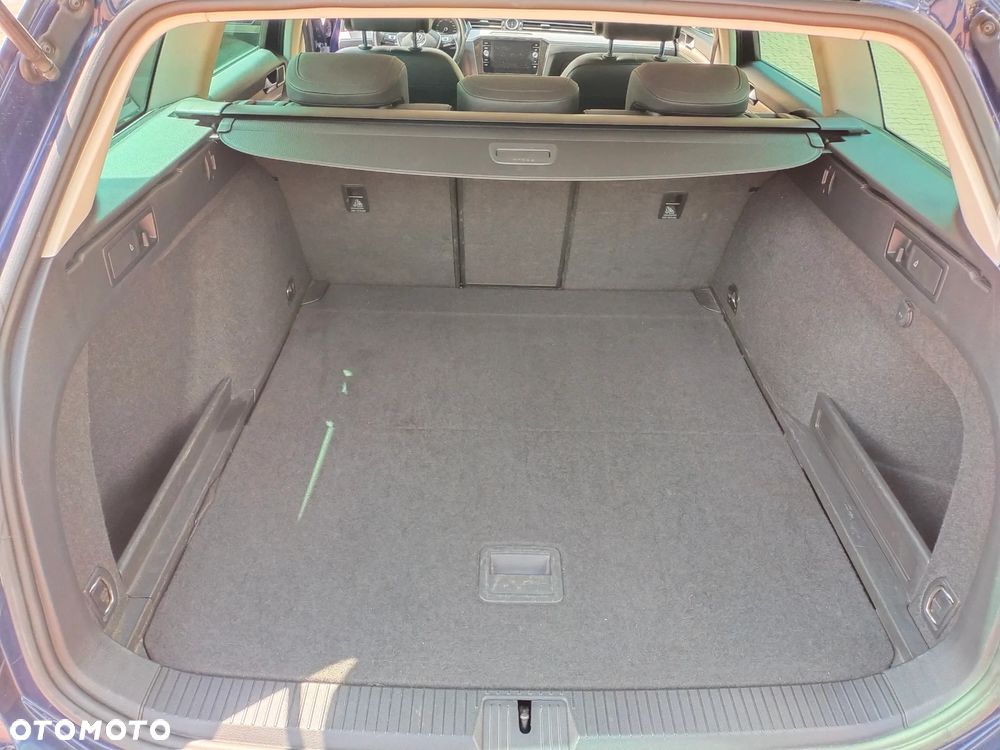 Volkswagen Passat 2.0 TDI (BlueMotion Technology) DSG Highline - 7
