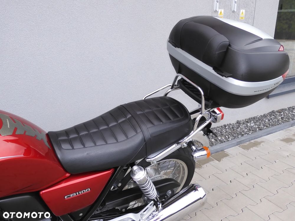 Honda CB - 38
