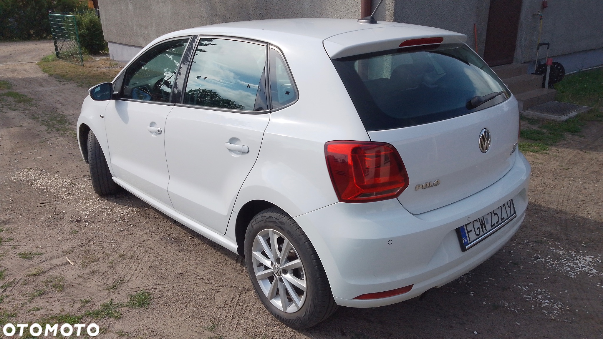 Volkswagen Polo - 4