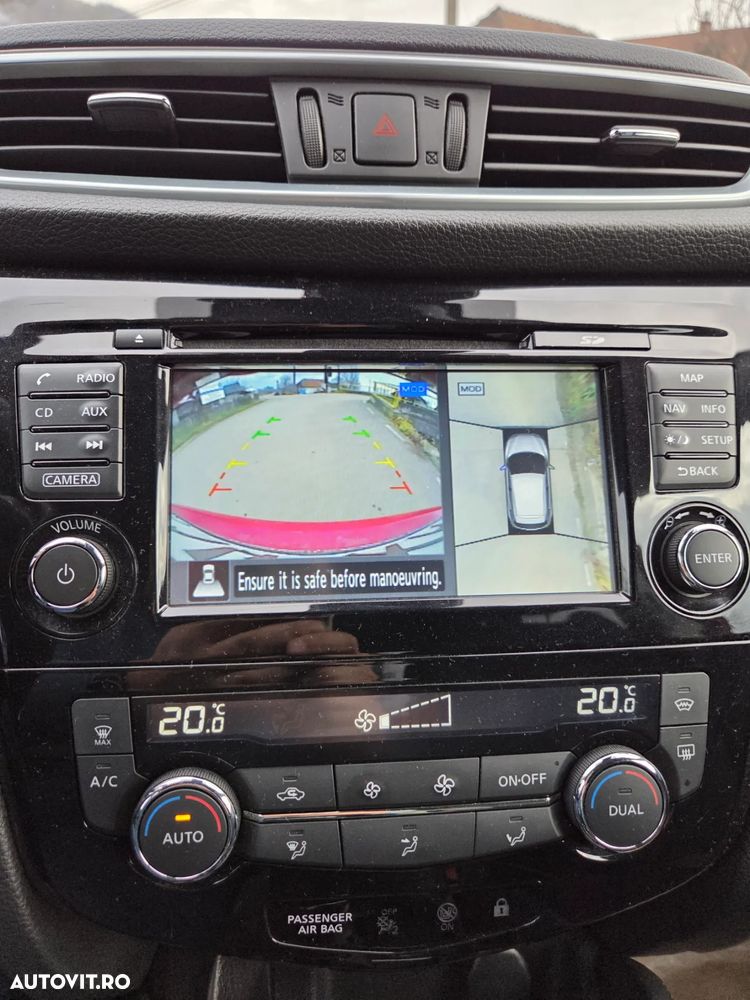 Nissan Qashqai 1.6 DCI Start/Stop N-Connecta - 11