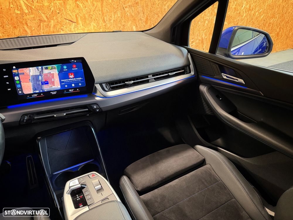 BMW 218 Active Tourer i Pack M Auto - 10