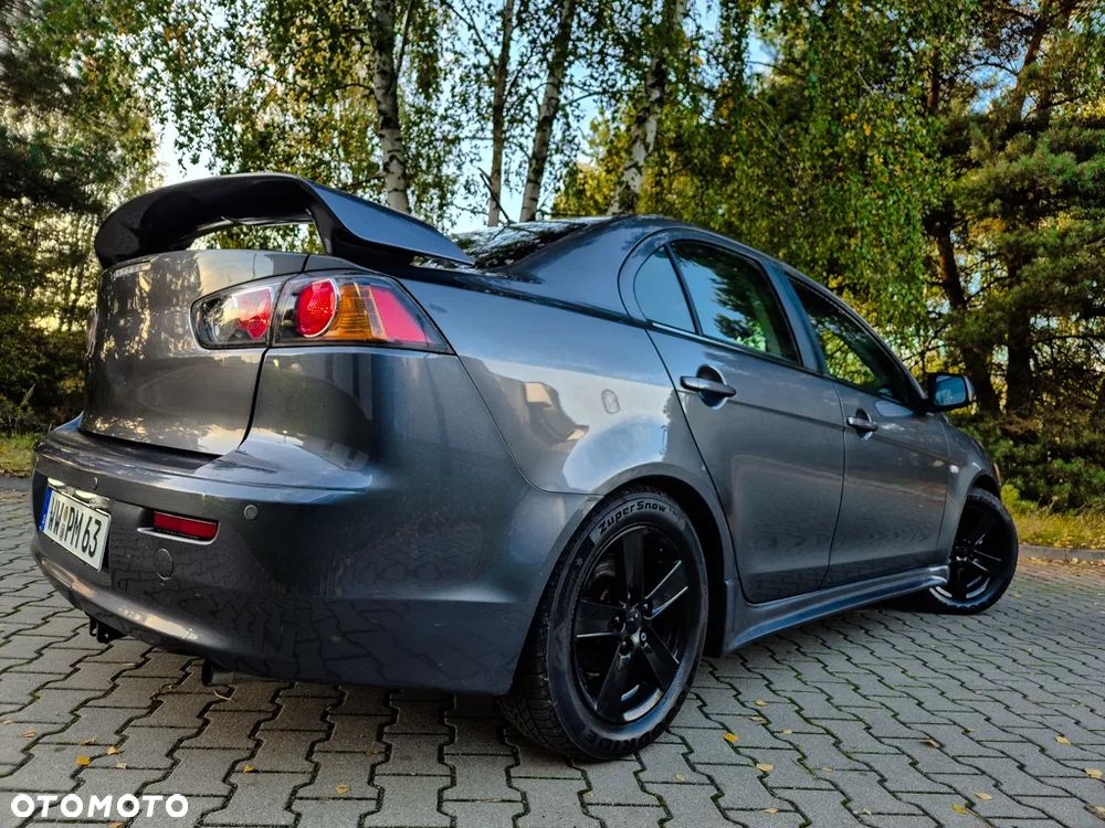 Mitsubishi Lancer