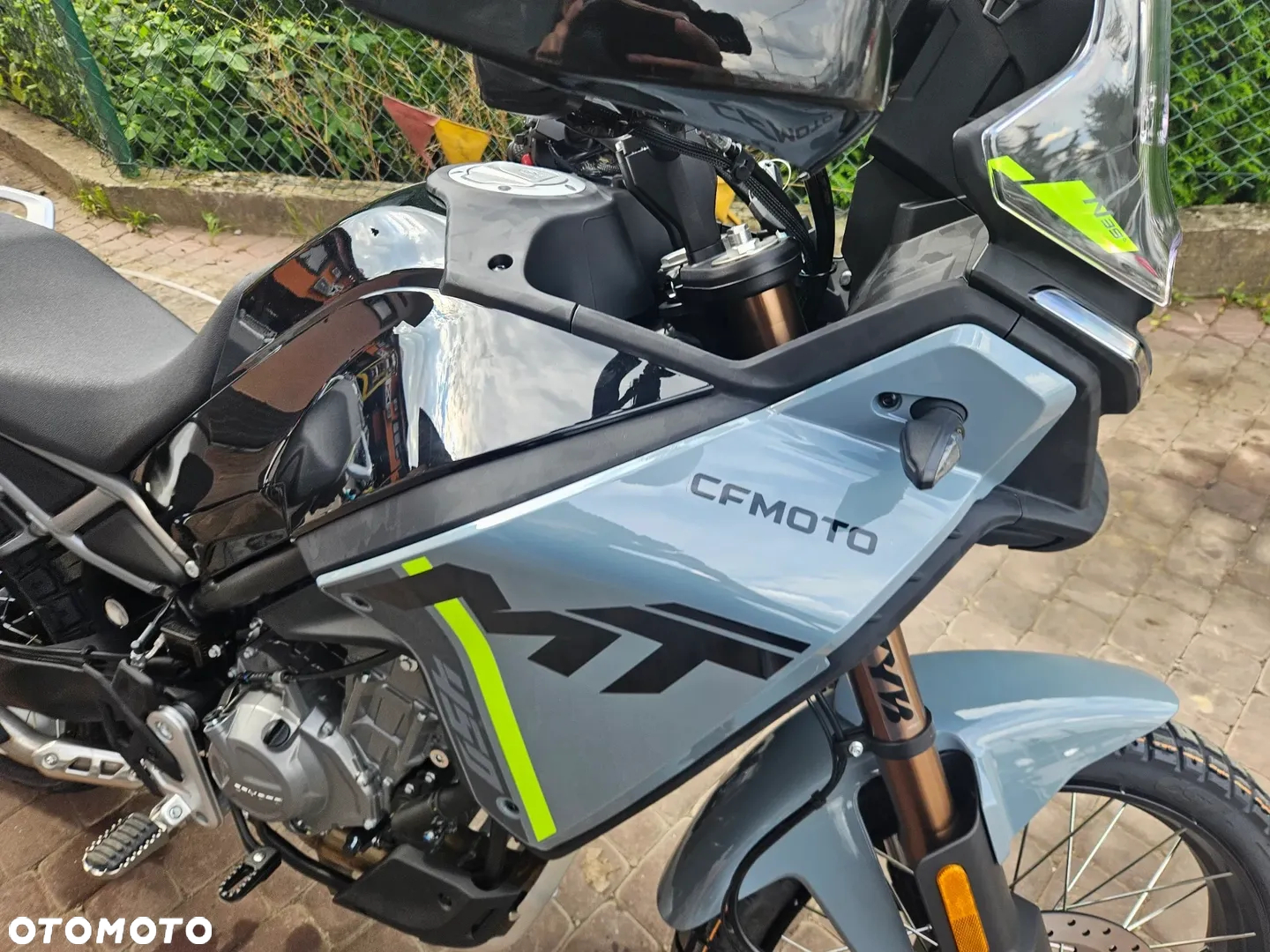 CFMoto MT - 22