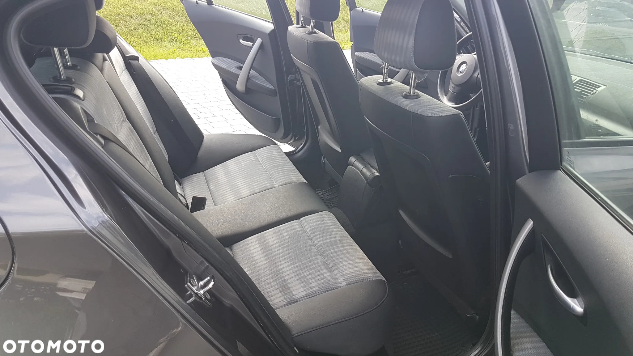 BMW Seria 1 118d - 10