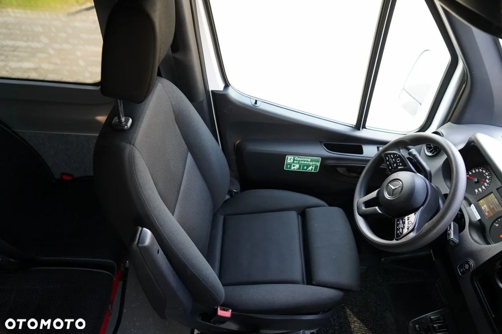Mercedes-Benz SPRINTER 516 CDI / 2x KLIMA / SPROWADZONY / BOGATE WYPOSAŻENIE /  KLIMA  / - 20