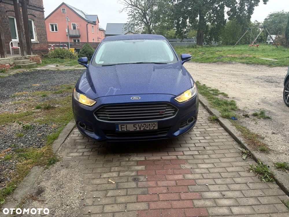 Ford Fusion 2.0 EcoBoost Titanium - 13