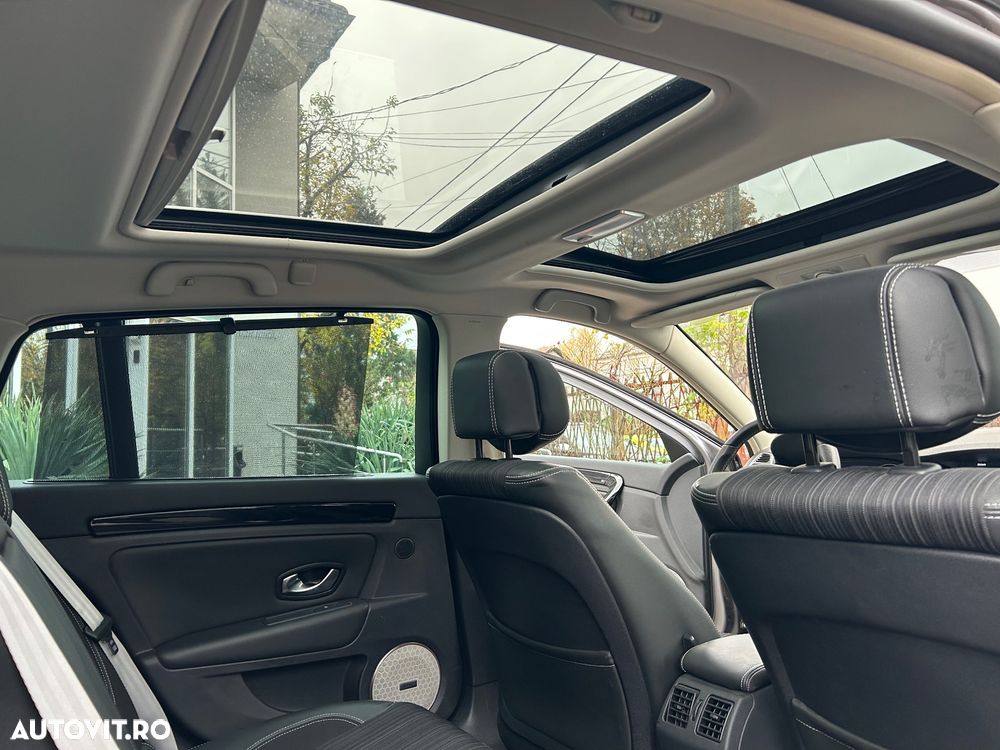 Renault Laguna dCi 110 FAP EDC Bose Edition - 26