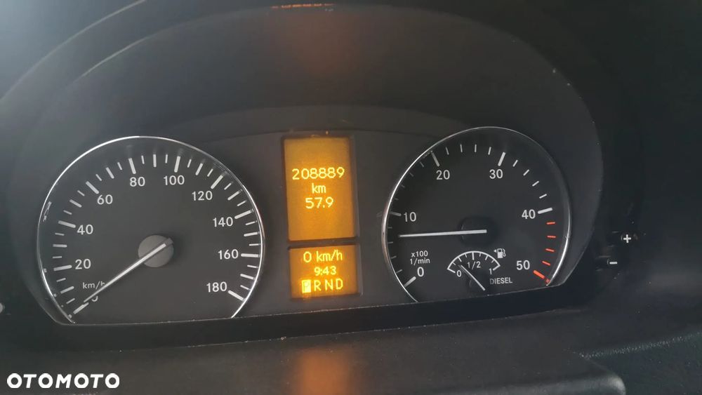 Mercedes-Benz Sprinter - 3