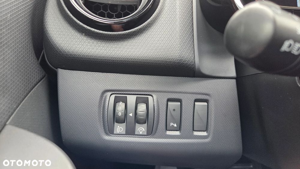 Renault Clio 1.2 16V Alize EU6 - 19