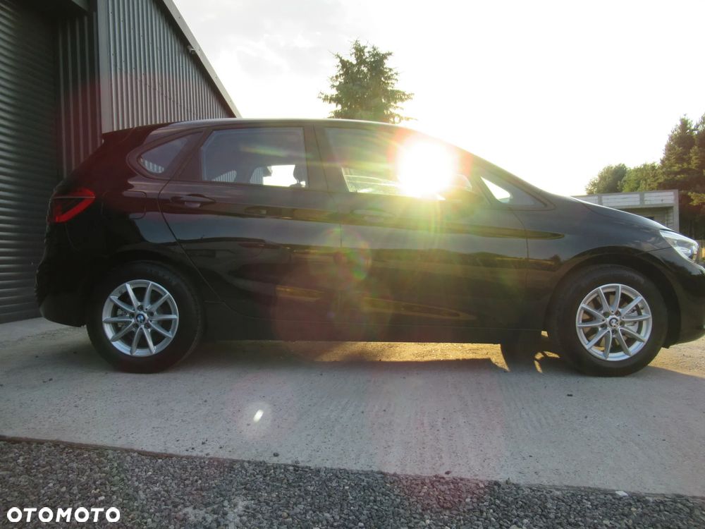 BMW Seria 2 218i - 7