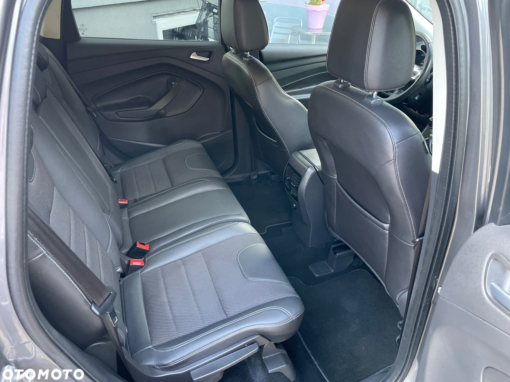 Ford Kuga 2.0 TDCi 4WD Titanium - 12