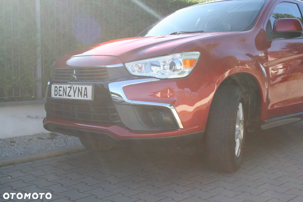 Mitsubishi ASX 1.6 Black Edition - 9