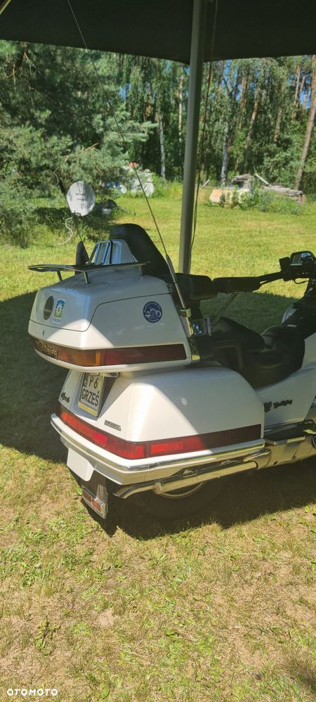 Honda GL - 6
