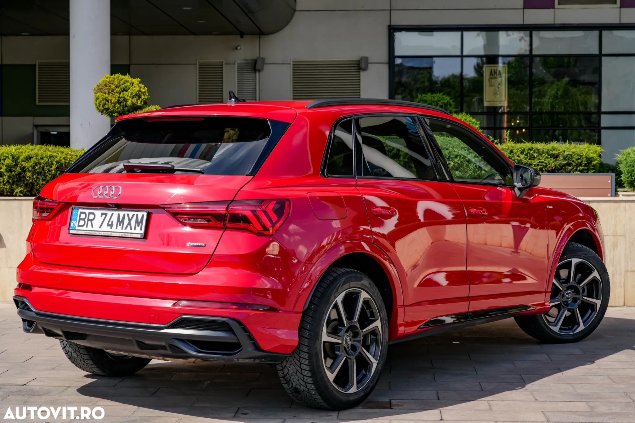 Audi Q3 Sportback 2.0 40 TFSI quattro S tronic S Line - 10