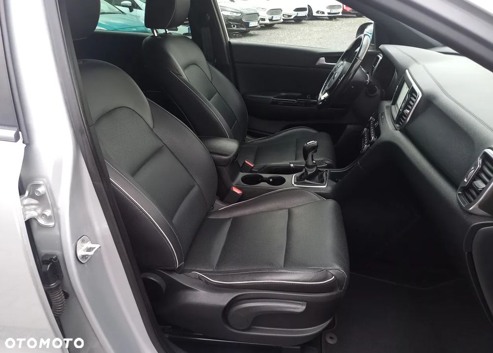 Kia Sportage - 25