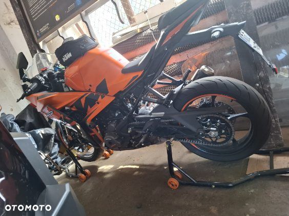 KTM RC 390 - 2