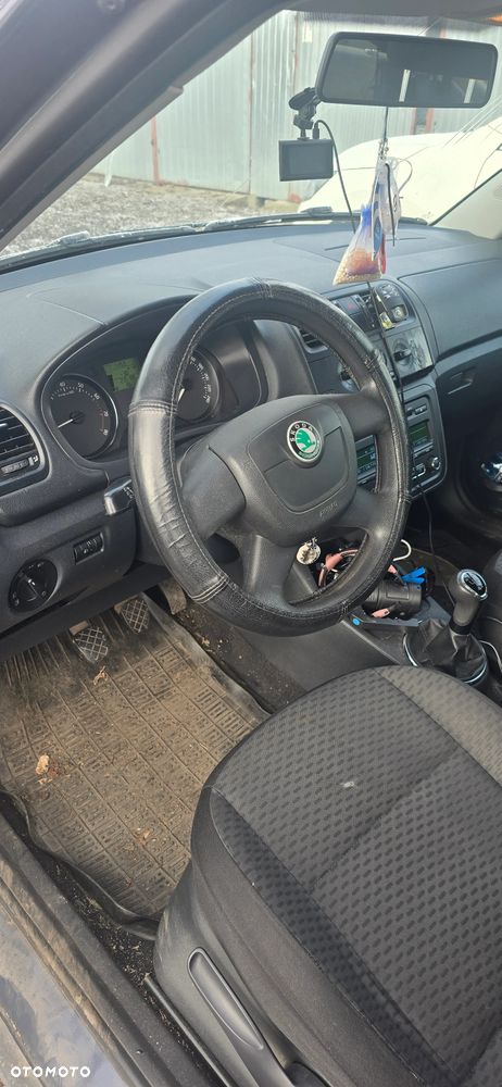 Skoda Fabia 1.2 HTP - 5