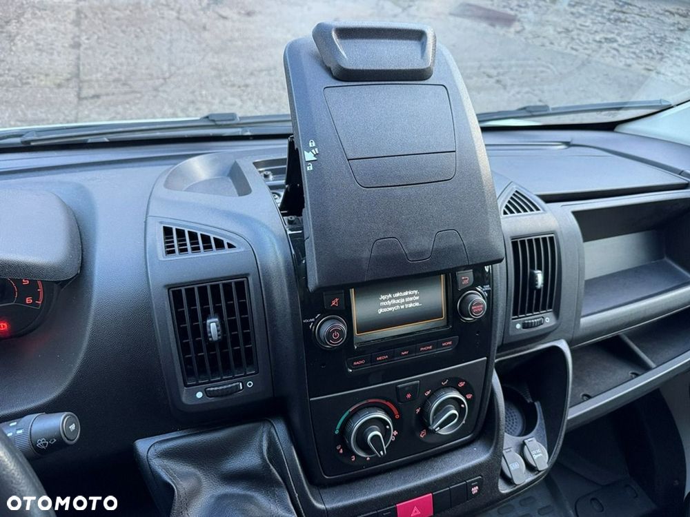 Peugeot Boxer - 25