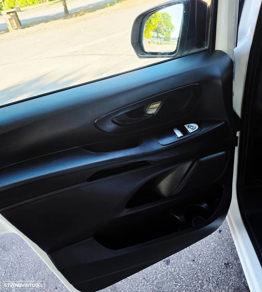 Mercedes-Benz Vito Tourer 116 CDi/34 - 25