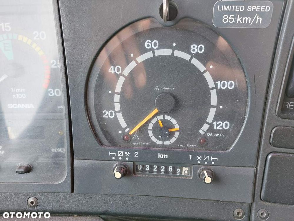 Scania 143M V8 500 km 3-Osiowa - 16