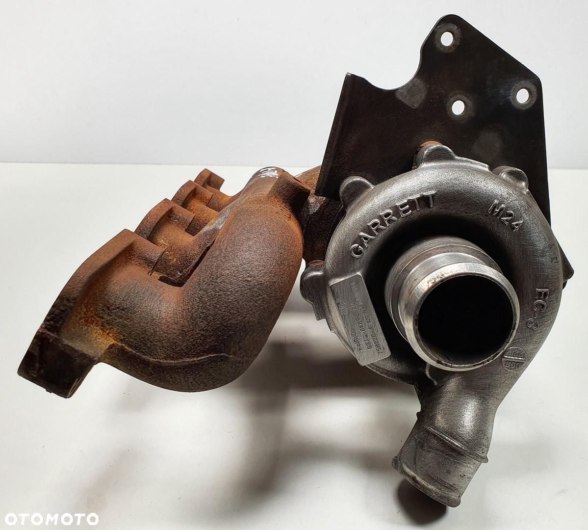 TURBOSPRĘŻARKA TURBINA KOLEKTOR JAGUAR X-TYPE X400 - 2
