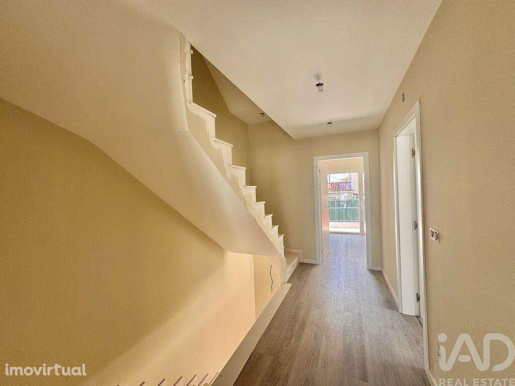 Casa / Villa T3 em Quinta do Conde de 135,00 m2 - Grande imagem: 2/12