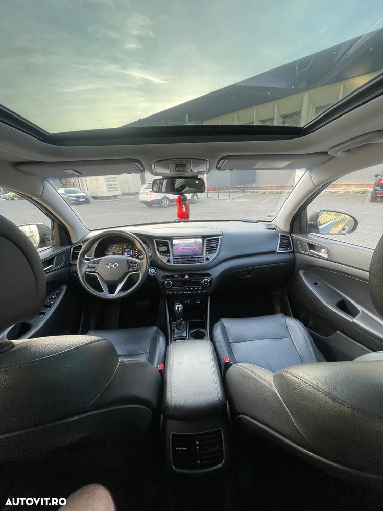 Hyundai Tucson 2.0 CRDI 4WD Automatik Premium - 15