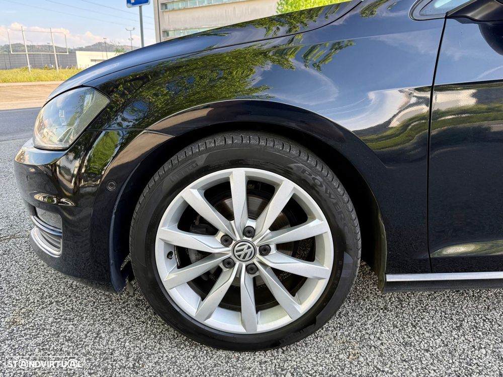 VW Golf 1.6 TDi Highline DSG - 10