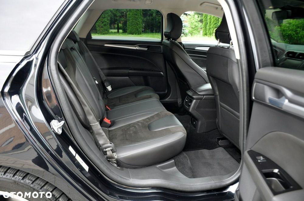 Ford Mondeo - 20