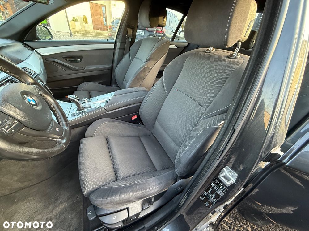 BMW Seria 5 535d Sport-Aut Modern Line - 17