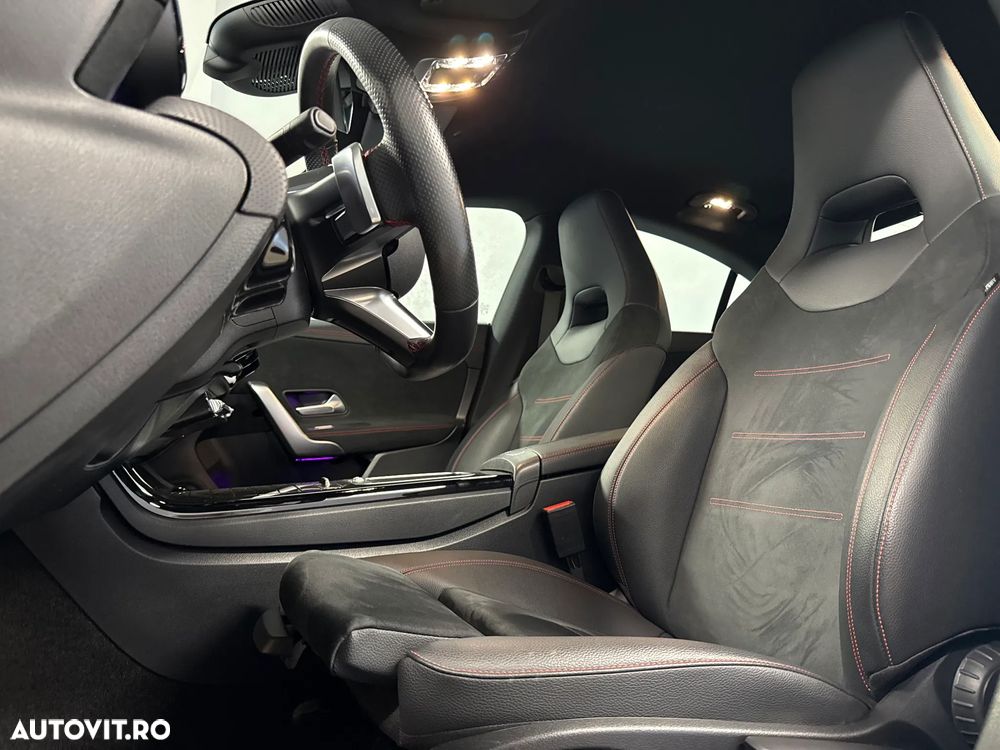 Mercedes-Benz CLA 180 - 11