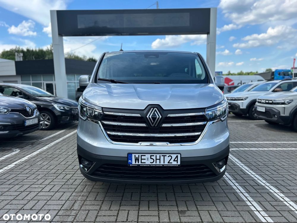 Renault Trafic 2.0 dCi - 8