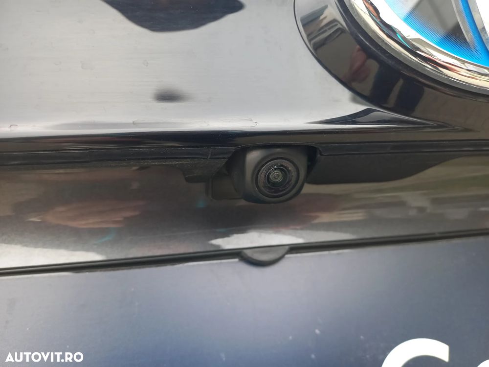 Toyota Yaris Cross 1.5 VVT-i HSD 4x4 Exclusive Adventure - 9