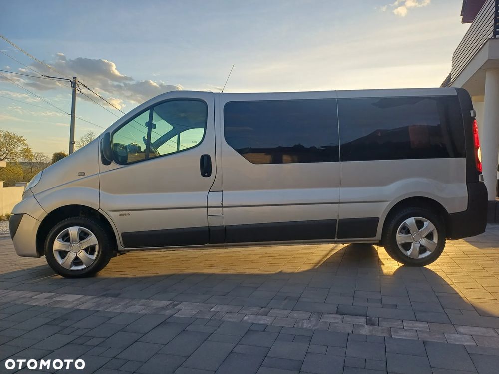 Renault Trafic - 1