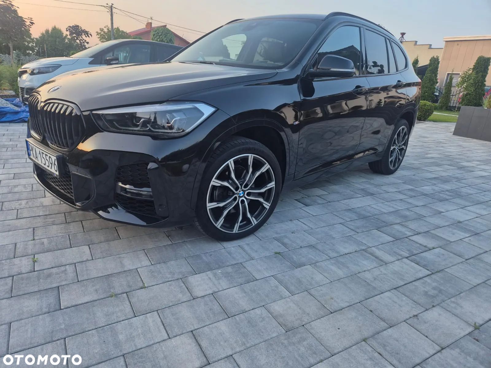 BMW X1 sDrive18d M Sportpaket - 1