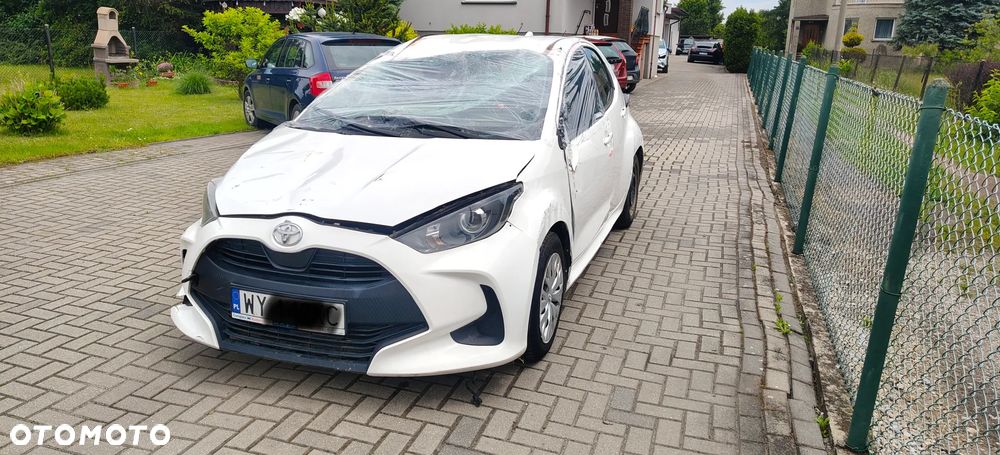 Toyota Yaris 1.0 Active - 12