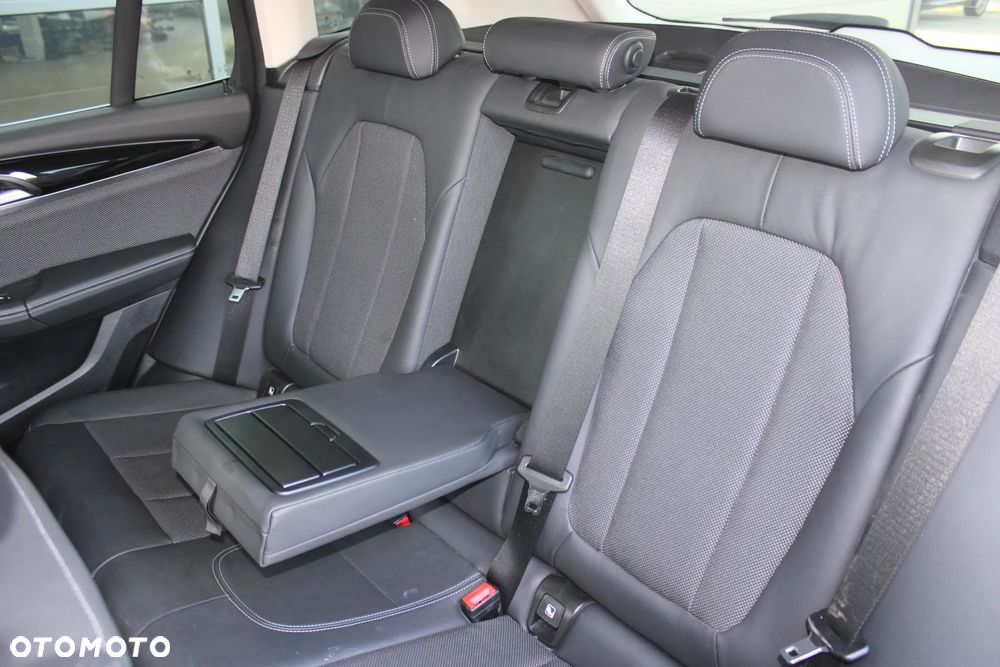 BMW X3 xDrive30e xLine - 23