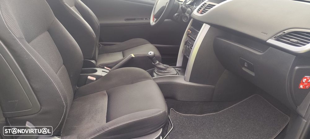 Peugeot 207 CC ver-fap-110-blue-lion-sport - 12