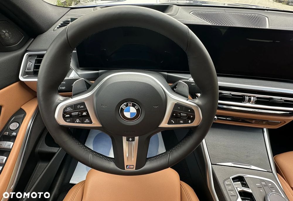 BMW Seria 3 320d xDrive M Sport - 30