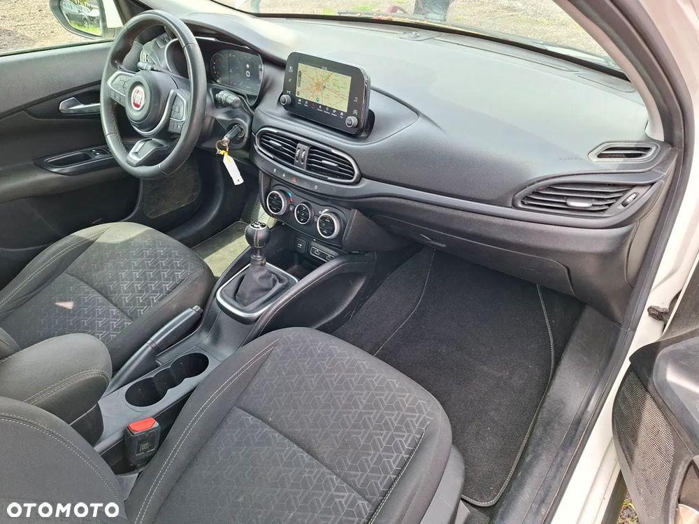 Fiat Tipo 1.6 MultiJet City Sport - 11