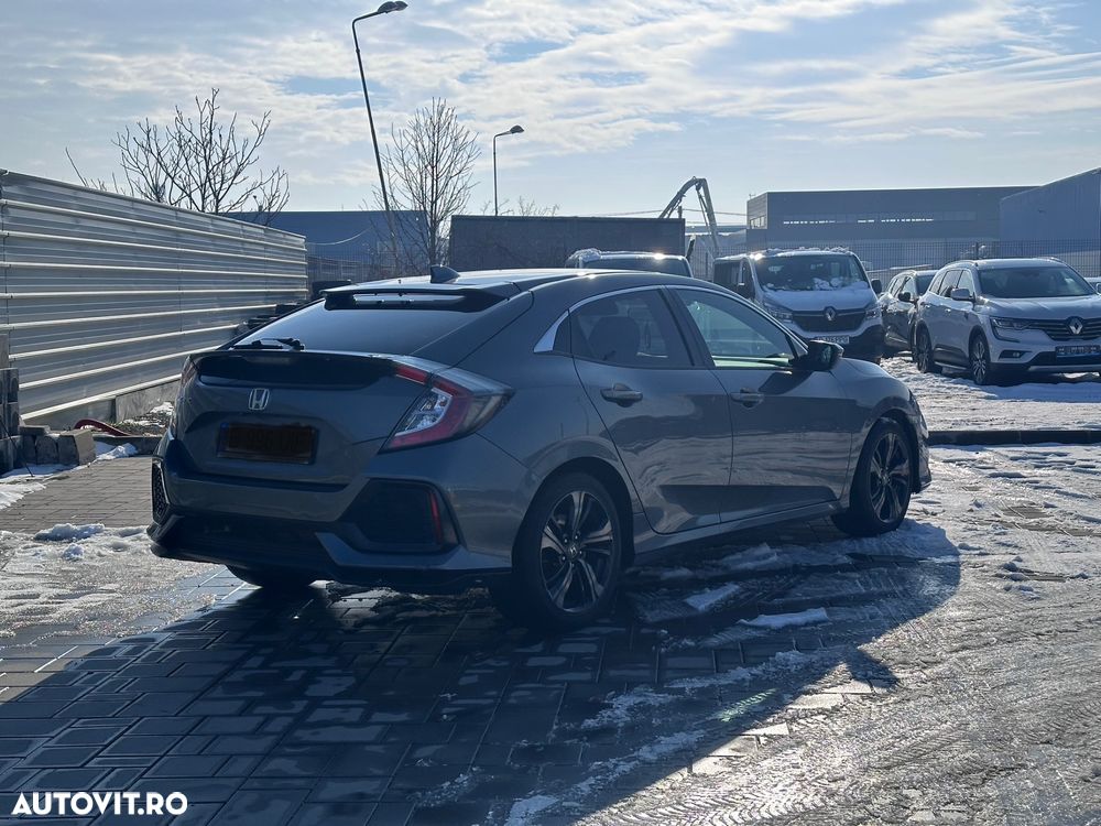 Honda Civic 1.0 VTEC Turbo Elegance Navi - 6