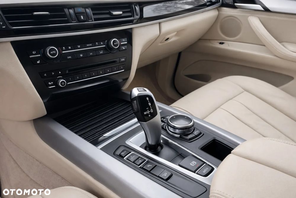 BMW X5 xDrive25d Sport-Aut - 20