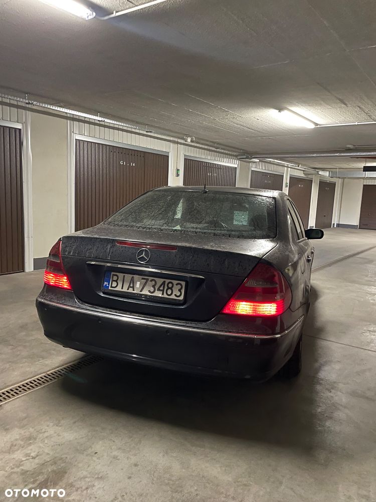 Mercedes-Benz Klasa E - 4