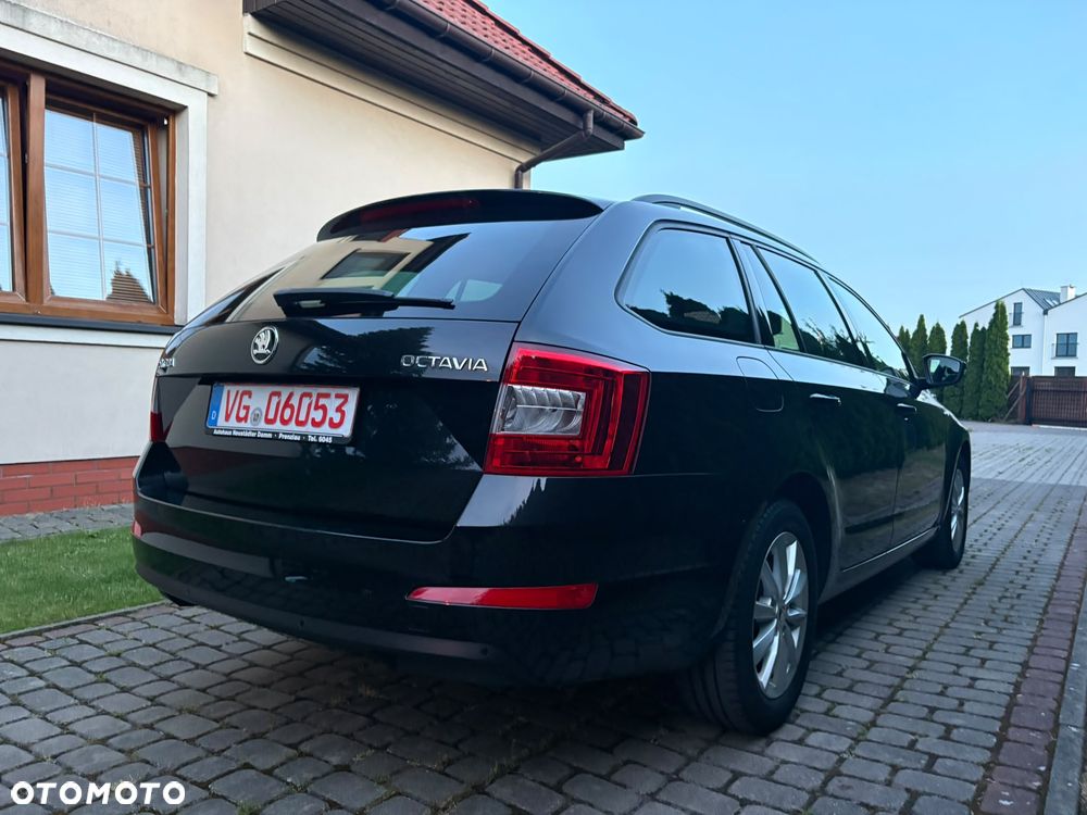 Skoda Octavia 1.6 TDI (Green tec) Active - 6