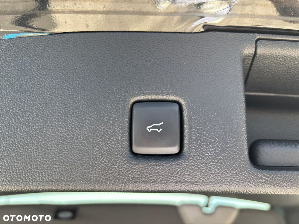 Ford Kuga - 41