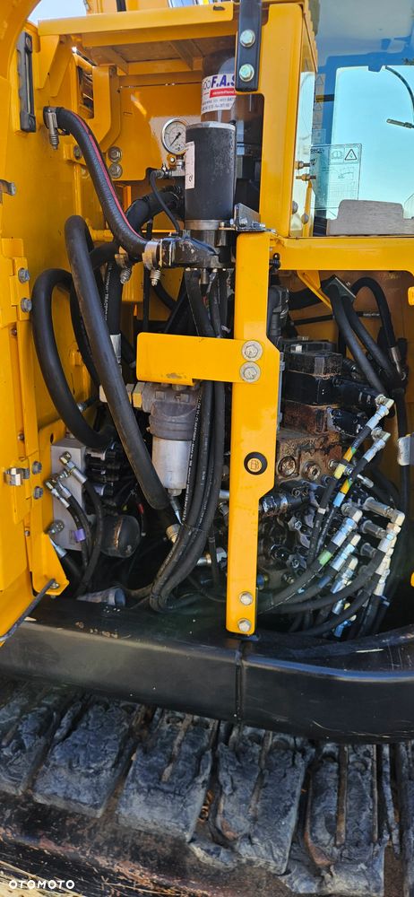 JCB << JZ1440LC+ Roto 3x łamane ramie pług gumowe nakładki >> - 17